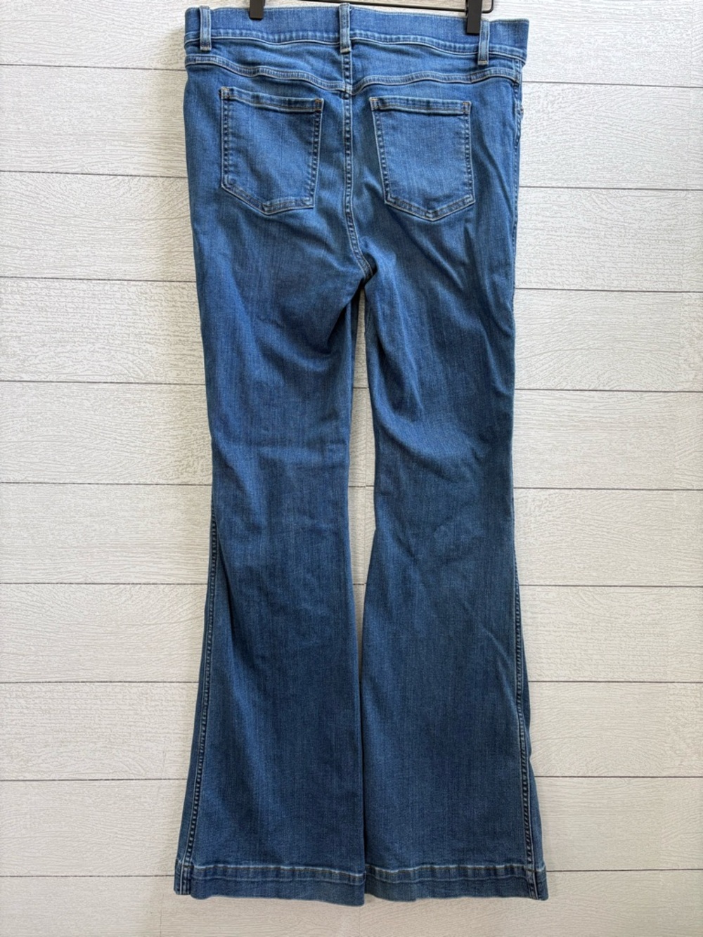SPANX High Rise Flare Jeans Pull On Shaping Denim Vintage Indigo XL - Picture 11 of 16
